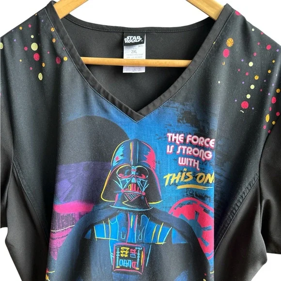 Star Wars Darth Vader Scrubs Scrub Medical Top Size 2XL - Picture 3 of 6